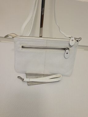 EC Befen White Pebble Grain Leather Large Wristlet/Crossbody, Versatile Slim